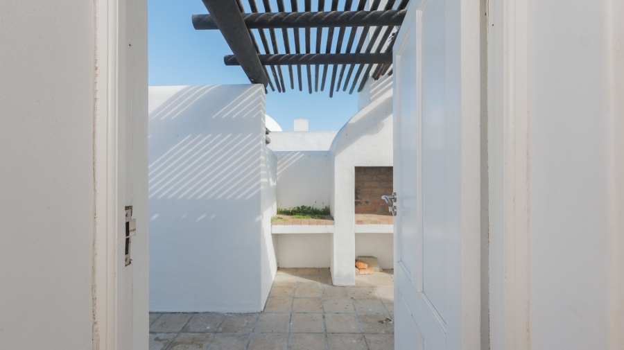 3 Bedroom Property for Sale in Struisbaai Western Cape
